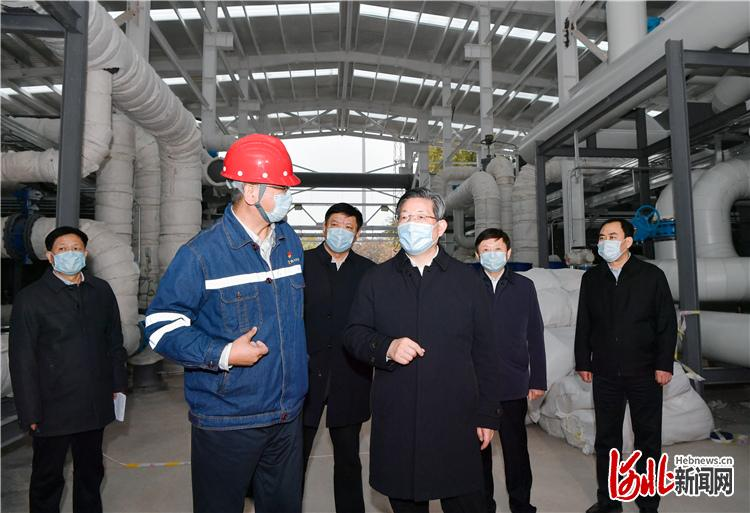 王東峰在石暗訪(fǎng)檢查供暖工作:時(shí)刻關(guān)心民生冷暖(圖2) 王東峰在石暗訪(fǎng)檢查供暖工作:時(shí)刻關(guān)心民生冷暖(圖2)